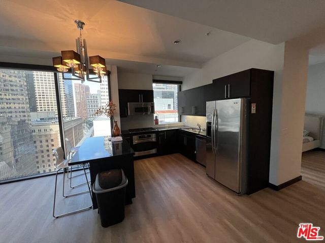 655 S Hope Street 1605, Los Angeles, CA 90017