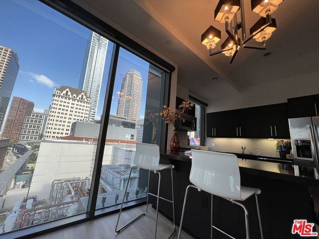 655 S Hope Street 1605, Los Angeles, CA 90017