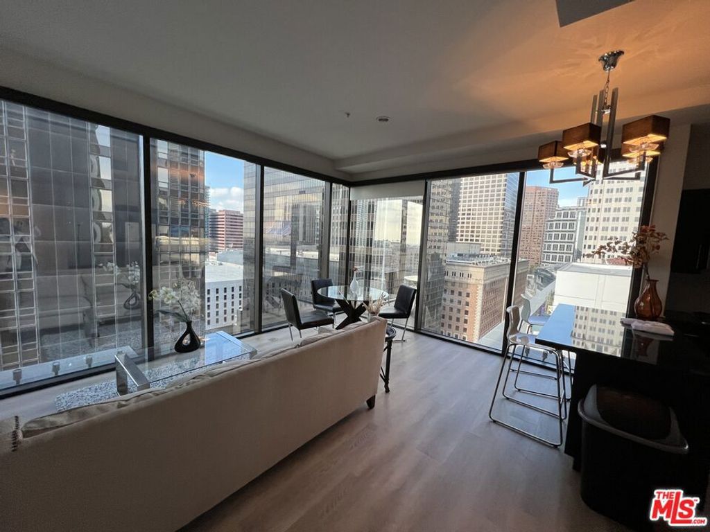 655 S Hope Street 1605, Los Angeles, CA 90017