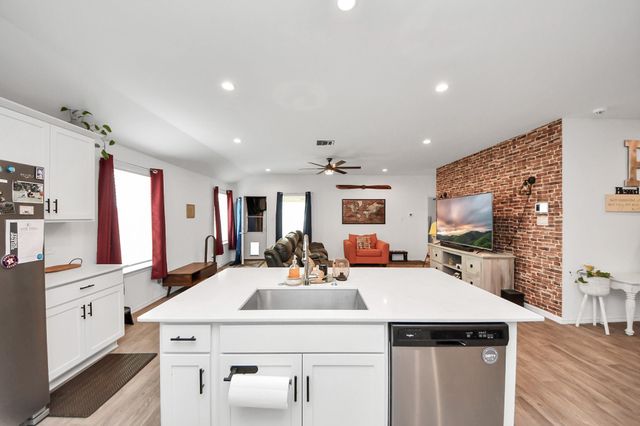 403 Blanco Lane, Dayton, TX 77535