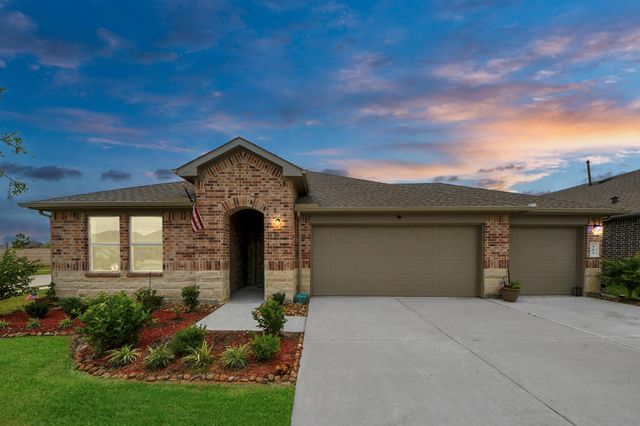 403 Blanco Lane, Dayton, TX 77535