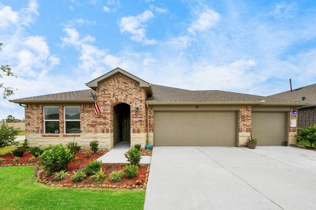 403 Blanco Lane, Dayton, TX 77535