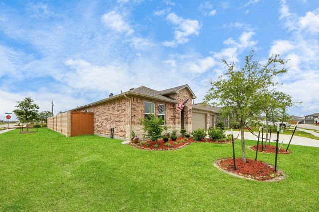 403 Blanco Lane, Dayton, TX 77535