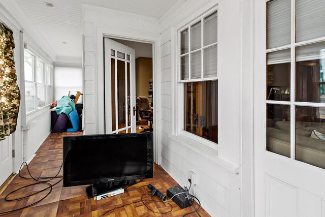 83 Davis Straits, Falmouth, MA 02540