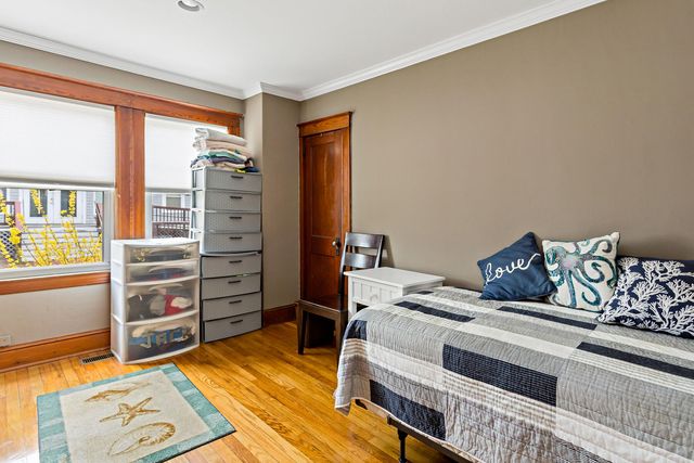 83 Davis Straits, Falmouth, MA 02540