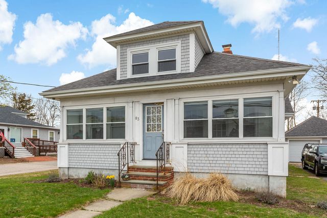 83 Davis Straits, Falmouth, MA 02540