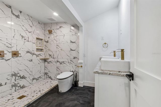 4125 GROVE, St Petersburg, FL 33705