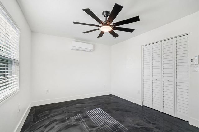 4125 GROVE, St Petersburg, FL 33705