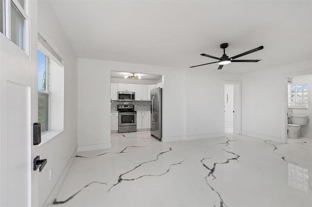 4125 GROVE, St Petersburg, FL 33705