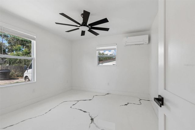 4125 GROVE, St Petersburg, FL 33705