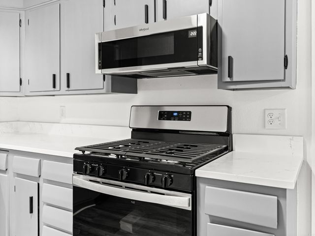 206 N Elm Street, Beebe, AR 72012