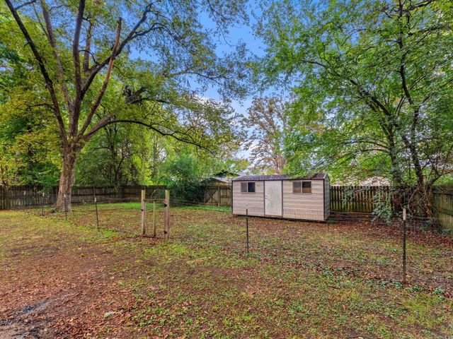 206 N Elm Street, Beebe, AR 72012