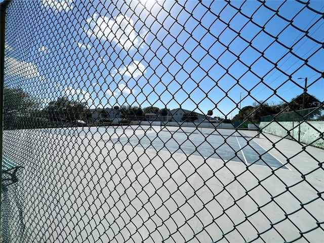 6908 STONES THROW CIRCLE N 10208, St Petersburg, FL 33710