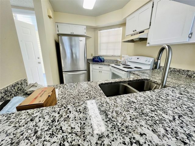6908 STONES THROW CIRCLE N 10208, St Petersburg, FL 33710