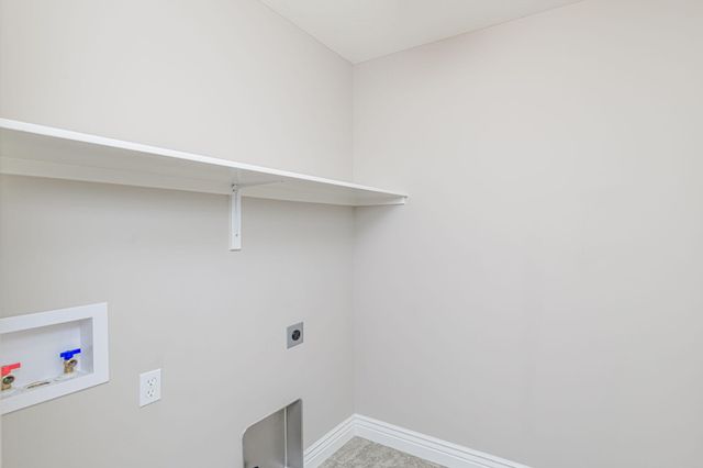 5200 SHOAL CREEK CT, Columbia, MO 65201