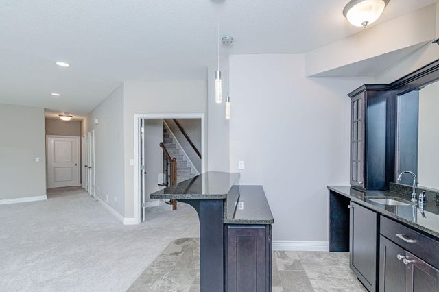 5200 SHOAL CREEK CT, Columbia, MO 65201