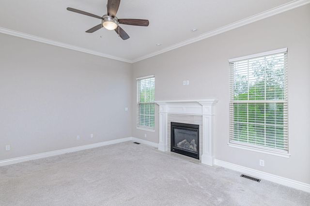 5200 SHOAL CREEK CT, Columbia, MO 65201