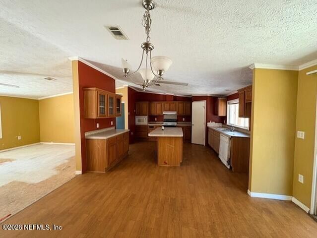 390 E RIVER Road, East Palatka, FL 32131