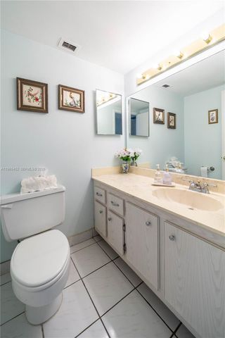 3800 S Ocean Drive 508, Hollywood, FL 33019