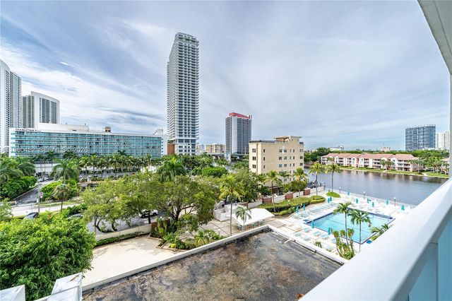 3800 S Ocean Drive 508, Hollywood, FL 33019