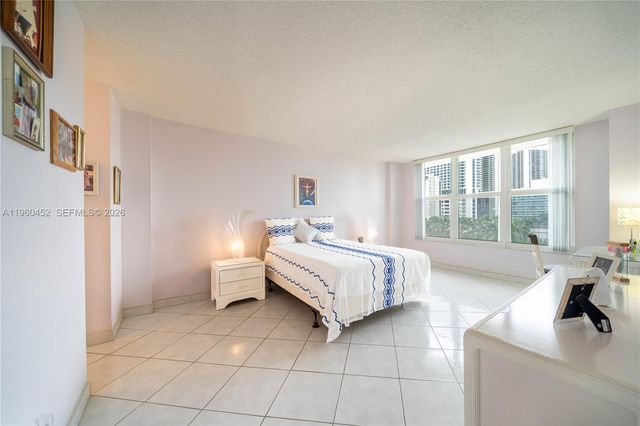 3800 S Ocean Drive 508, Hollywood, FL 33019