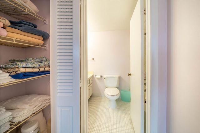 3800 S Ocean Drive 508, Hollywood, FL 33019