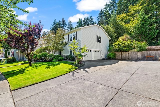 1513 Jensen Avenue, Dupont, WA 98327