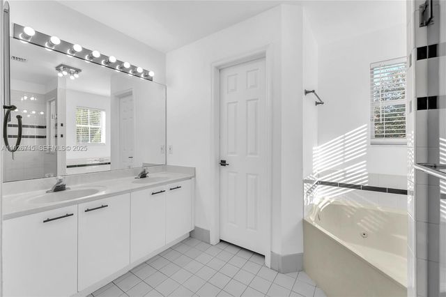 1450 Weeping Willow Way 1450, Hollywood, FL 33019