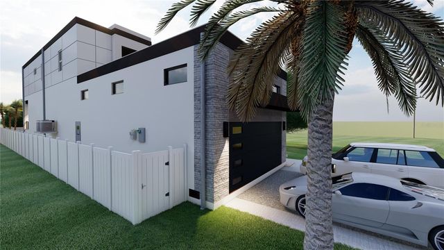 4709 W ESTRELLA STREET, Tampa, FL 33629