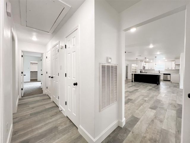 7851 Pecan Villas Drive, Houston, TX 77061