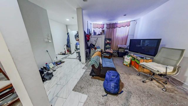 342 Montauk Avenue 2, Brooklyn, NY 11208