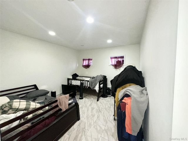 342 Montauk Avenue 2, Brooklyn, NY 11208