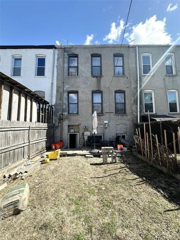 342 Montauk Avenue 2, Brooklyn, NY 11208