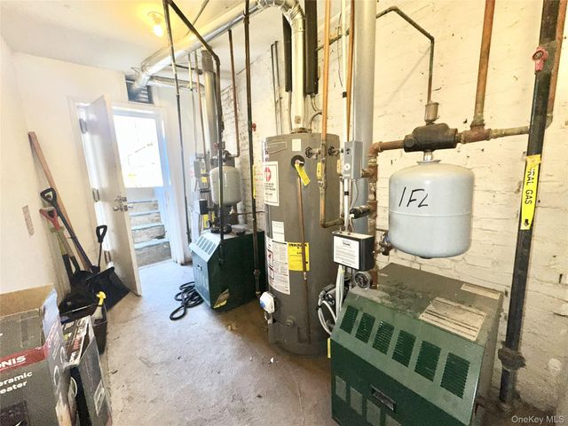 342 Montauk Avenue 2, Brooklyn, NY 11208