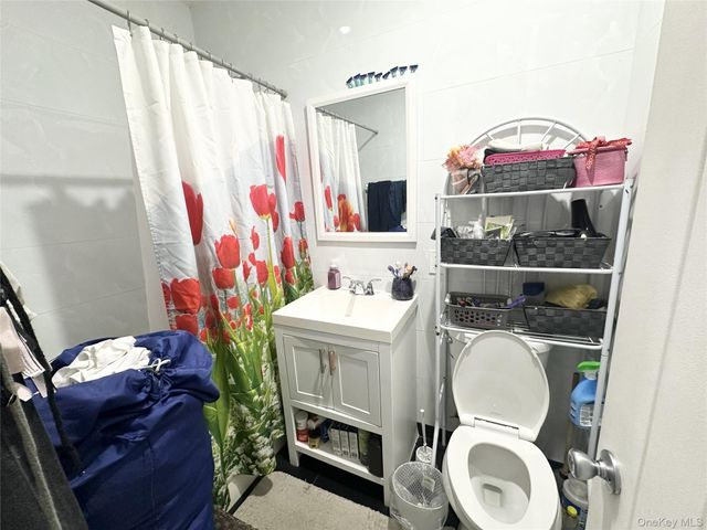 342 Montauk Avenue 2, Brooklyn, NY 11208