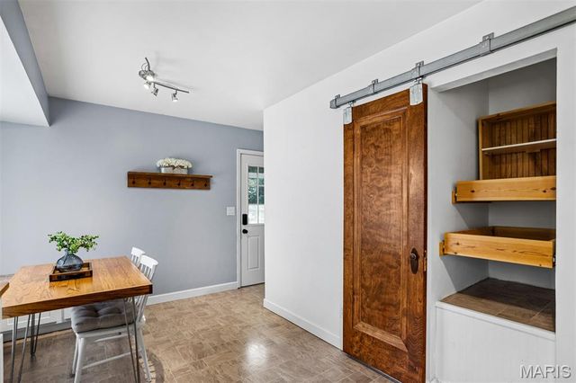 1424 Twin Trails Drive, Fenton, MO 63026