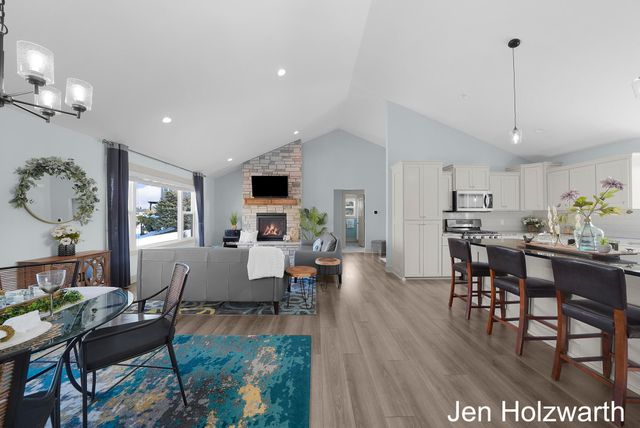 5650 16th Avenue, Georgetown Twp, MI 49426