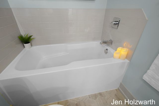 5650 16th Avenue, Georgetown Twp, MI 49426