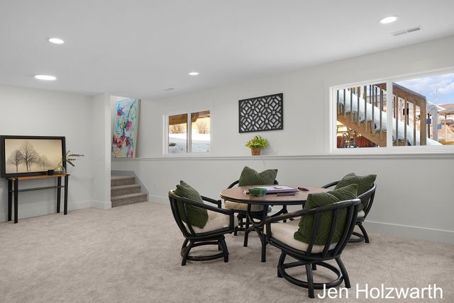 5650 16th Avenue, Georgetown Twp, MI 49426