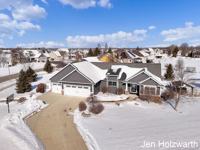 5650 16th Avenue, Georgetown Twp, MI 49426