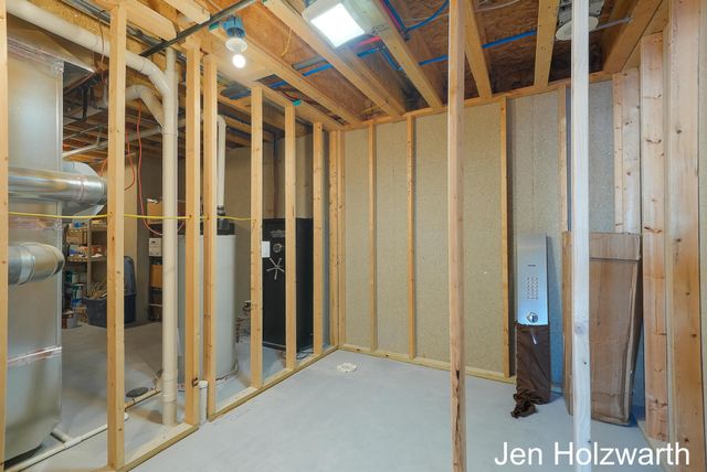 5650 16th Avenue, Georgetown Twp, MI 49426