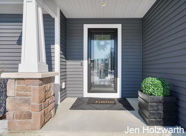 5650 16th Avenue, Georgetown Twp, MI 49426