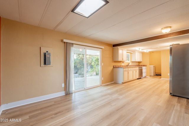 1507 E HELENA Drive, Phoenix, AZ 85022