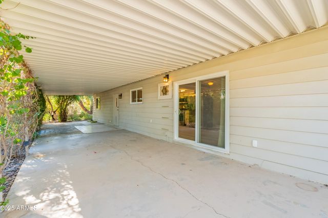 1507 E HELENA Drive, Phoenix, AZ 85022