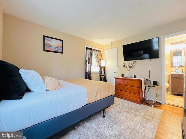 7802 BEECHNUT RD, Capitol Heights, MD 20743