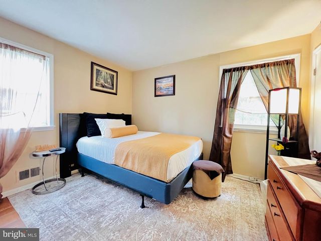 7802 BEECHNUT RD, Capitol Heights, MD 20743