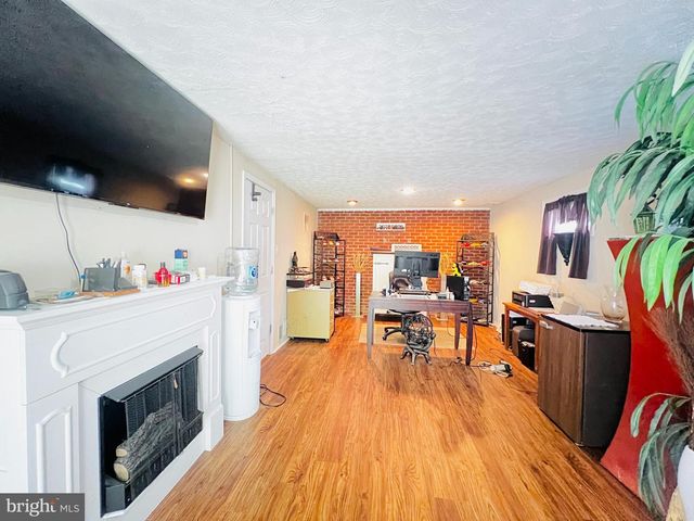 7802 BEECHNUT RD, Capitol Heights, MD 20743