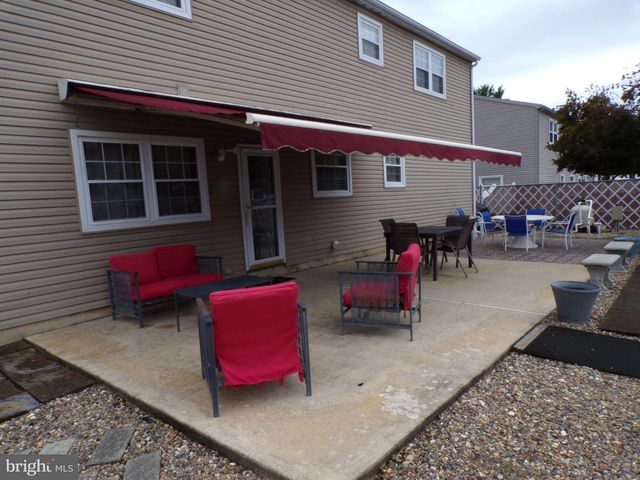 5 BROOKSIDE DR, Sewell, NJ 08080