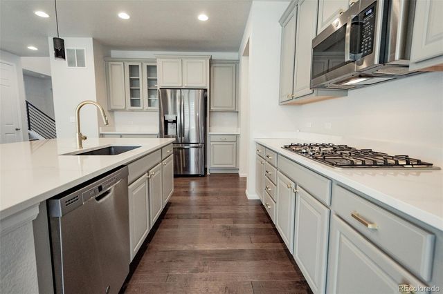 3950 Eaton Park Street, Aurora, CO 80019