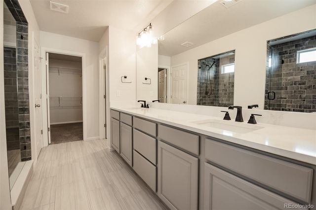 3950 Eaton Park Street, Aurora, CO 80019